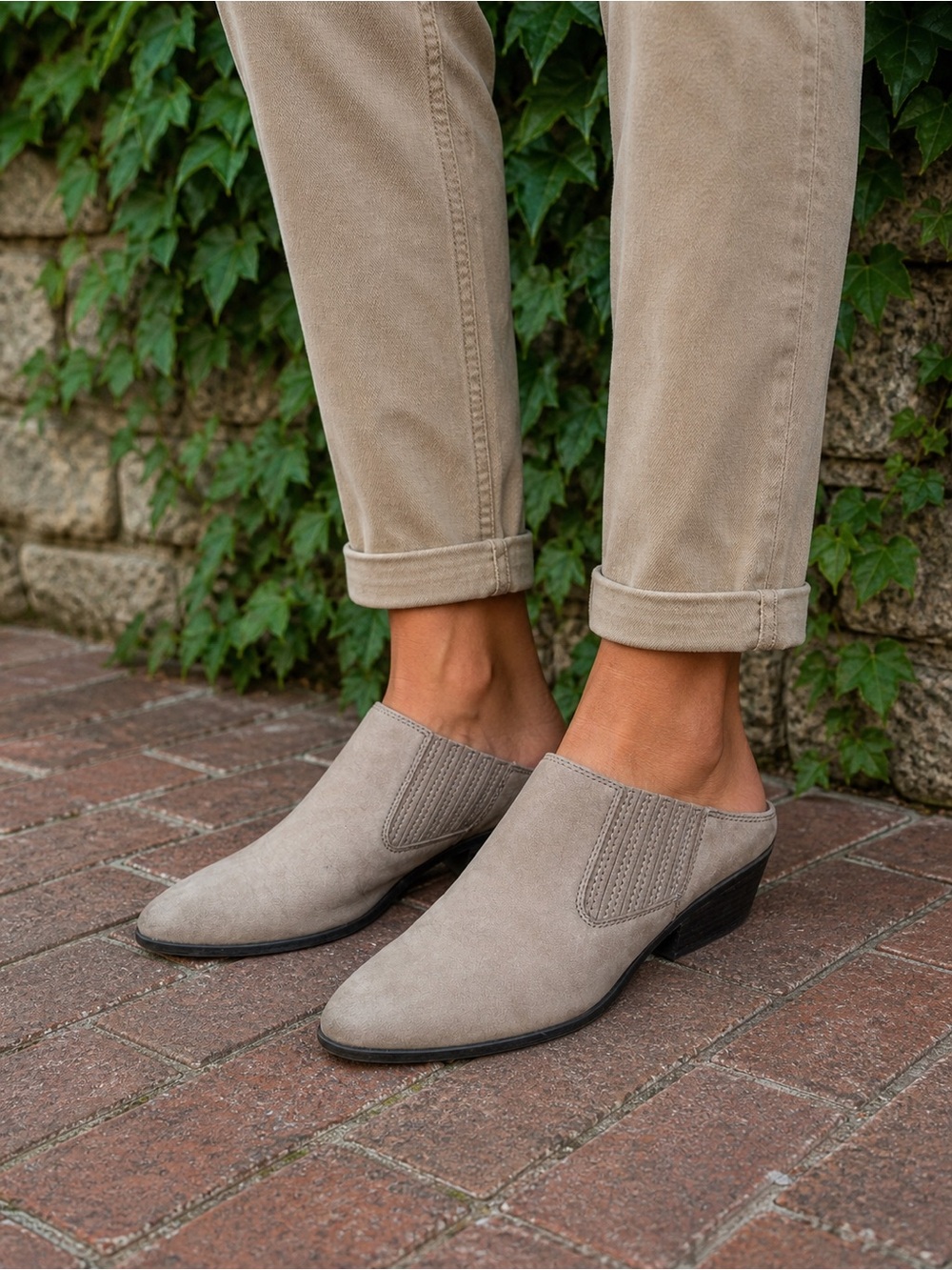 FRYE Buff Suede Mules, 10